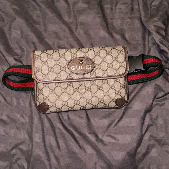Gucci Handbags - Gucci belt bag